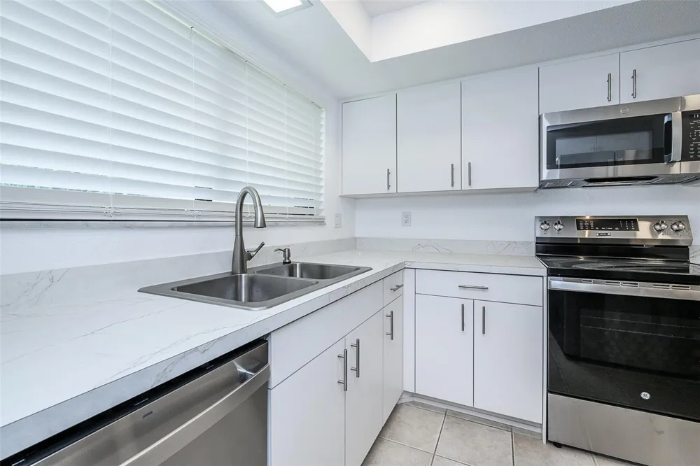 1001 W MARION AVENUE #11 Punta Gorda, FL 33950