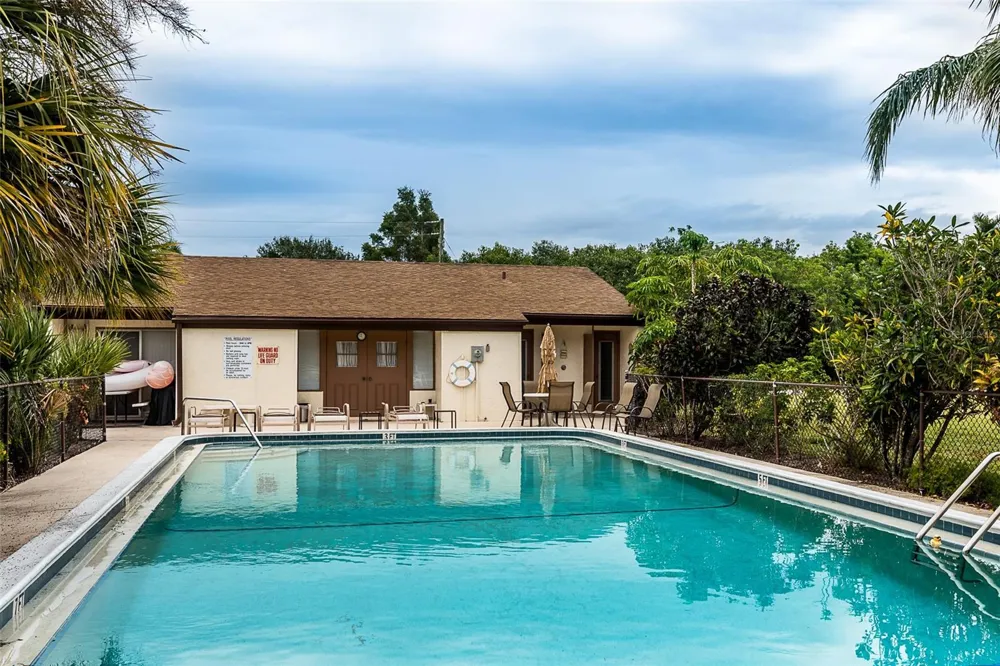 1001 W MARION AVENUE #11 Punta Gorda, FL 33950