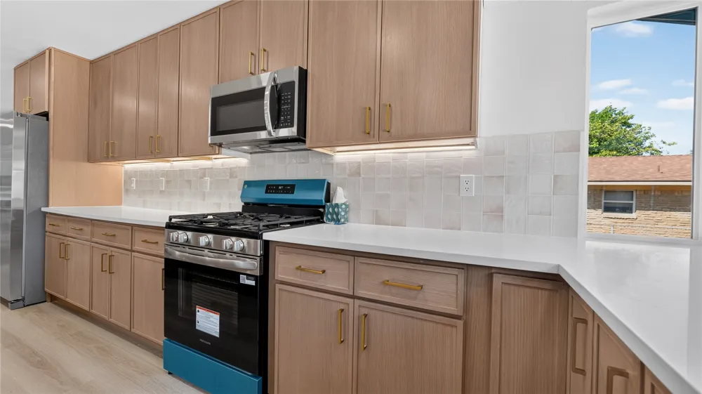 3757 Blue Trace Lane Farmers Branch, TX 75244
