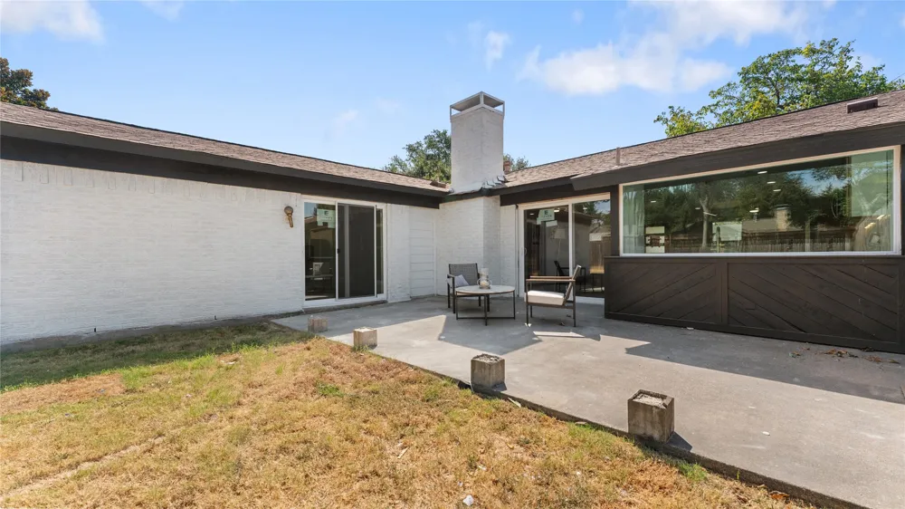 3757 Blue Trace Lane Farmers Branch, TX 75244