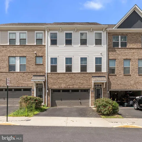 2604 LOGANBERRY DRIVE