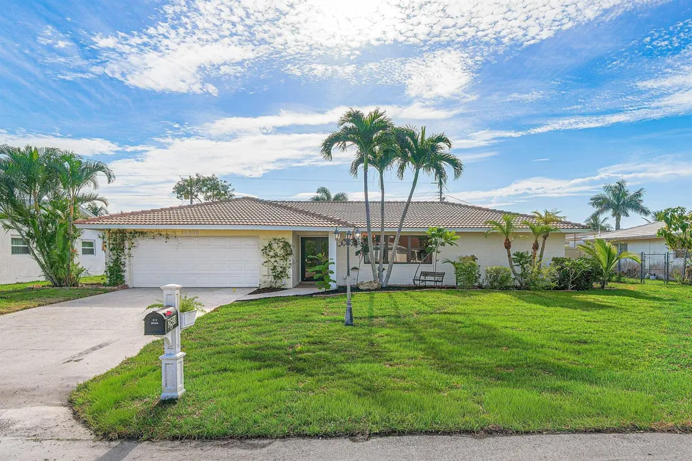 2538 SW 13th Court Boynton Beach, FL 33426