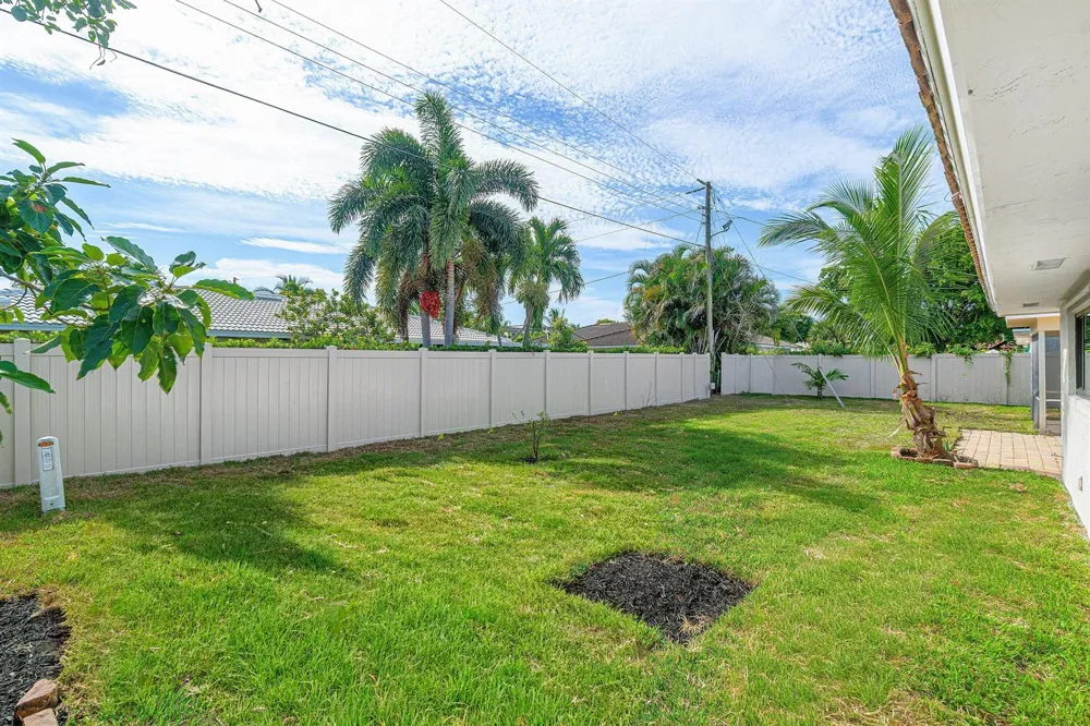 2538 SW 13th Court Boynton Beach, FL 33426