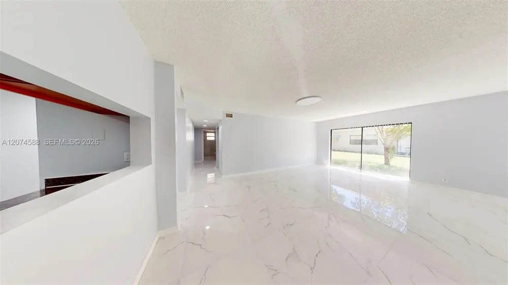 3501 NW 114th Ln #3505 Coral Springs, FL 33065
