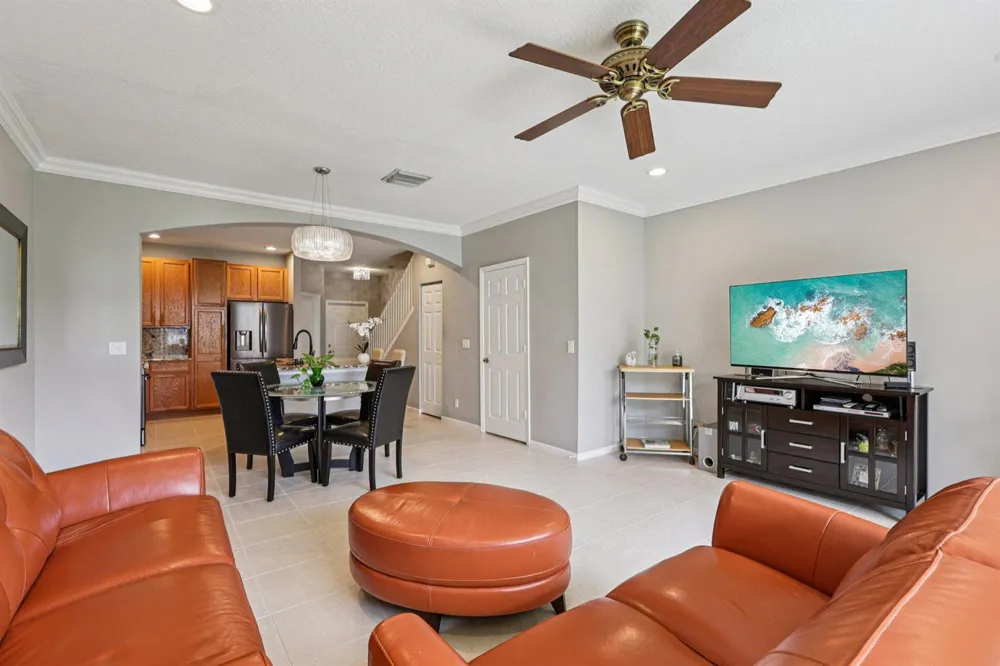 9070 TREMEZZO LANE Boynton Beach, FL 33472