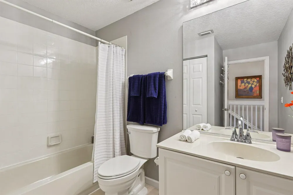 9070 TREMEZZO LANE Boynton Beach, FL 33472