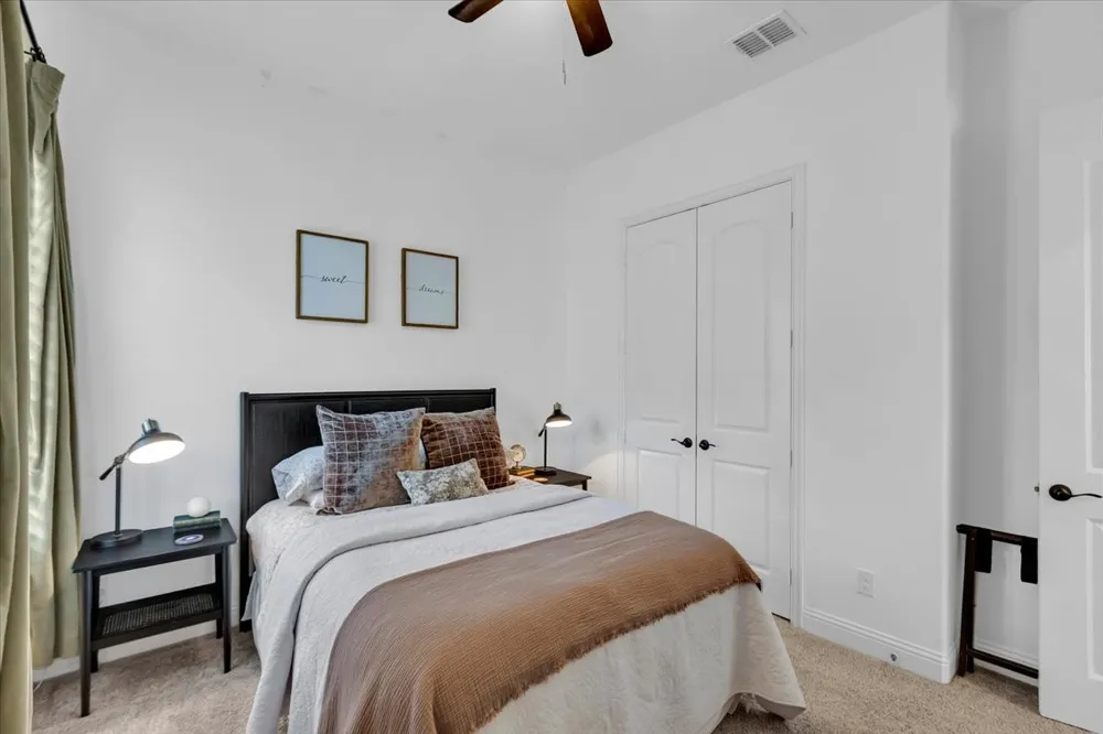 1004 Calumet Court Roanoke, TX 76262