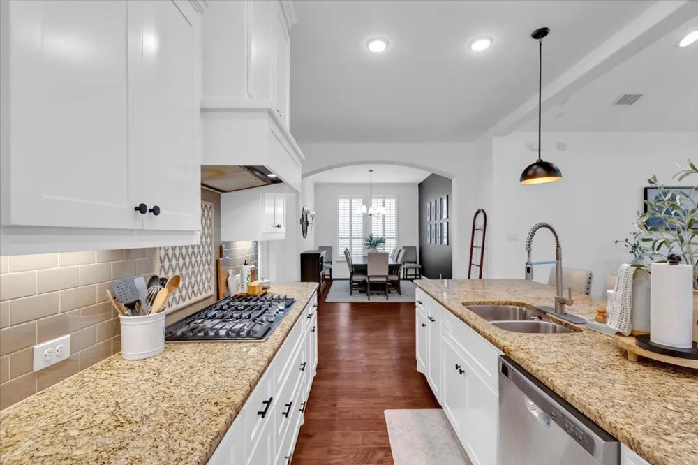 1004 Calumet Court Roanoke, TX 76262