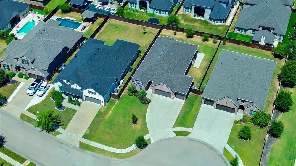 1004 Calumet Court Roanoke, TX 76262