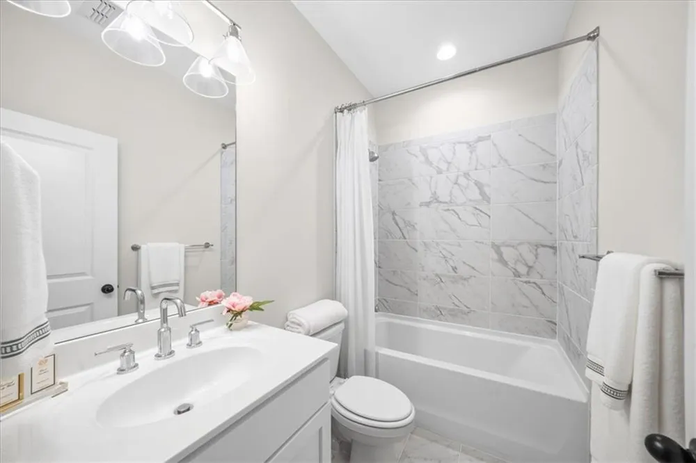 6769 Prelude Drive Sandy Springs, GA 30328