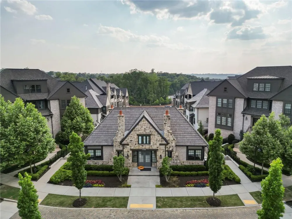 6769 Prelude Drive Sandy Springs, GA 30328