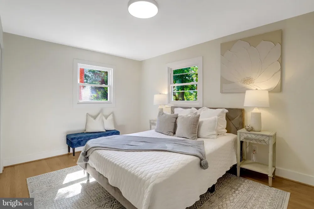 4612 9TH STREET S Arlington, VA 22204