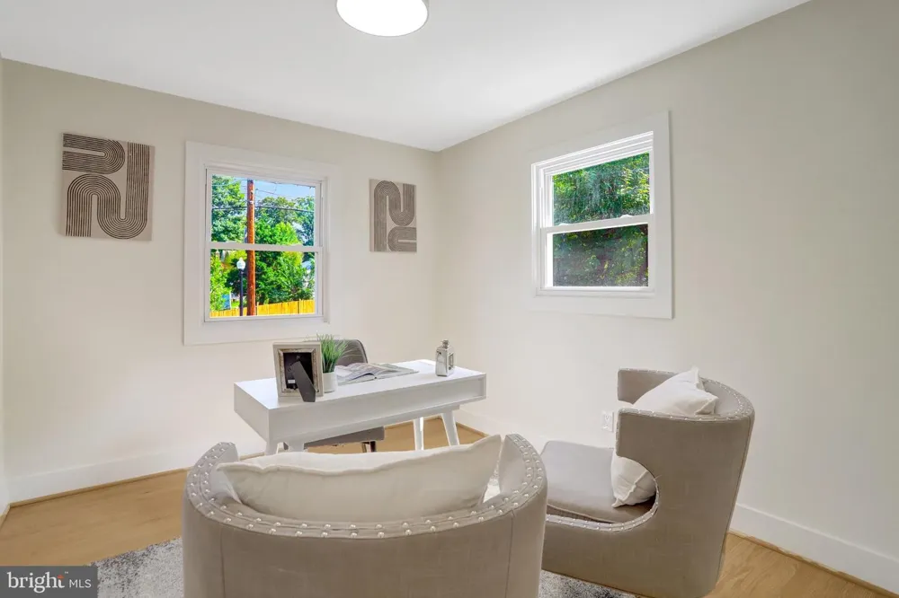 4612 9TH STREET S Arlington, VA 22204