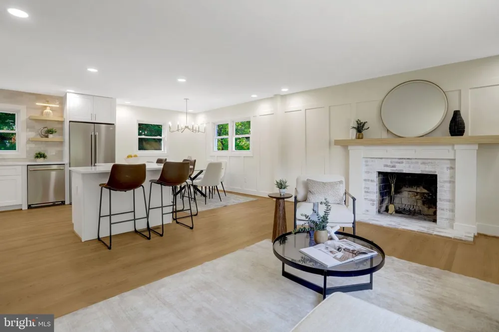 4612 9TH STREET S Arlington, VA 22204