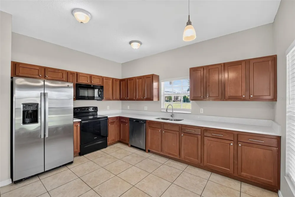 300 S WOODLAND STREET Winter Garden, FL 34787