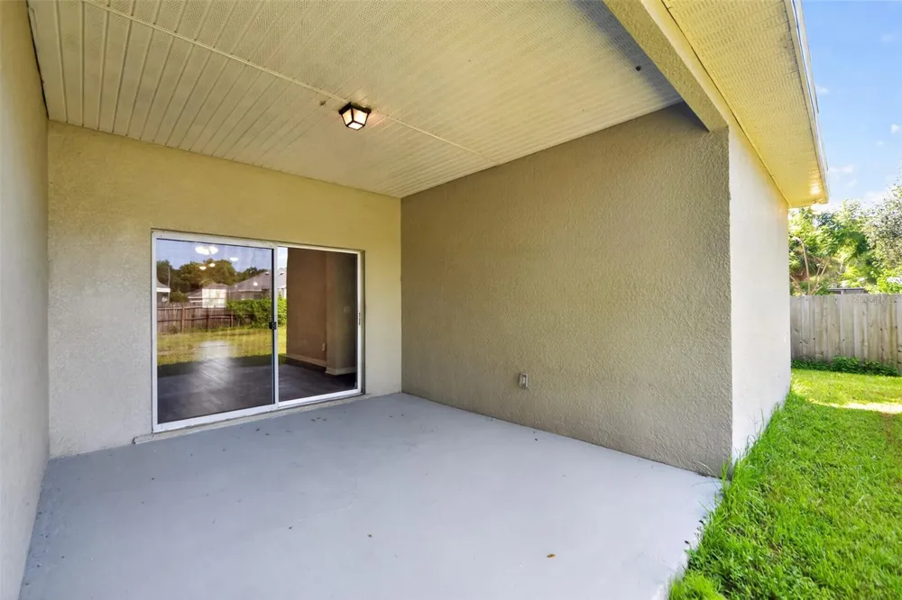 300 S WOODLAND STREET Winter Garden, FL 34787