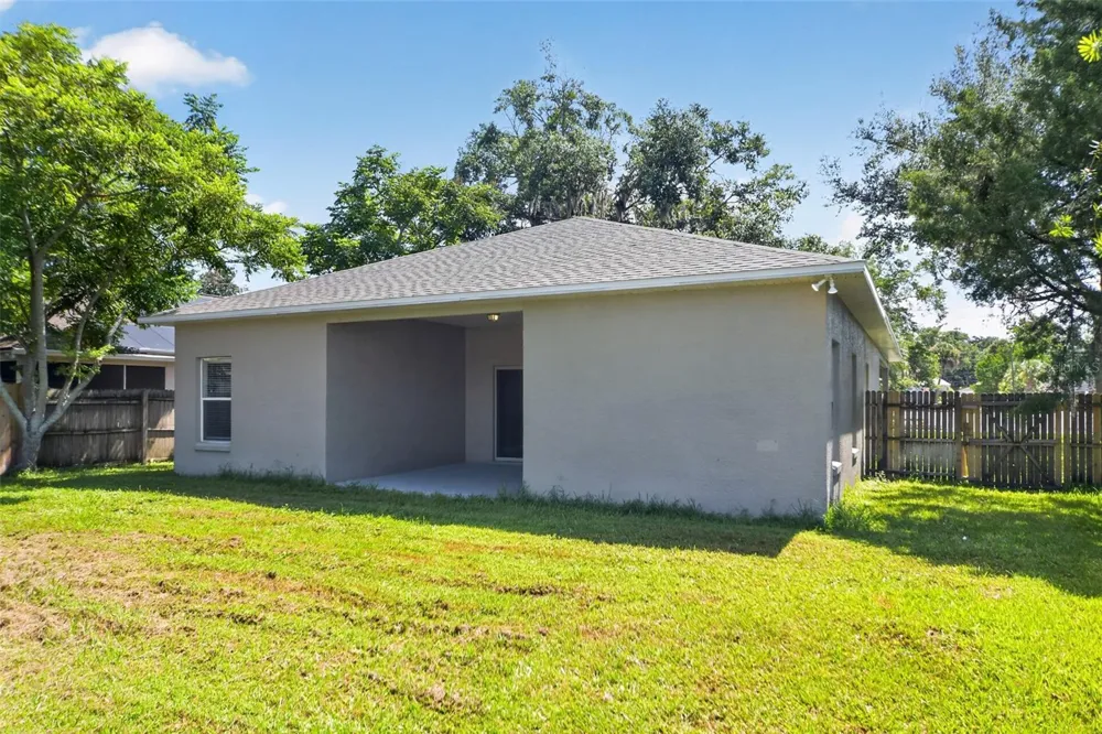 300 S WOODLAND STREET Winter Garden, FL 34787