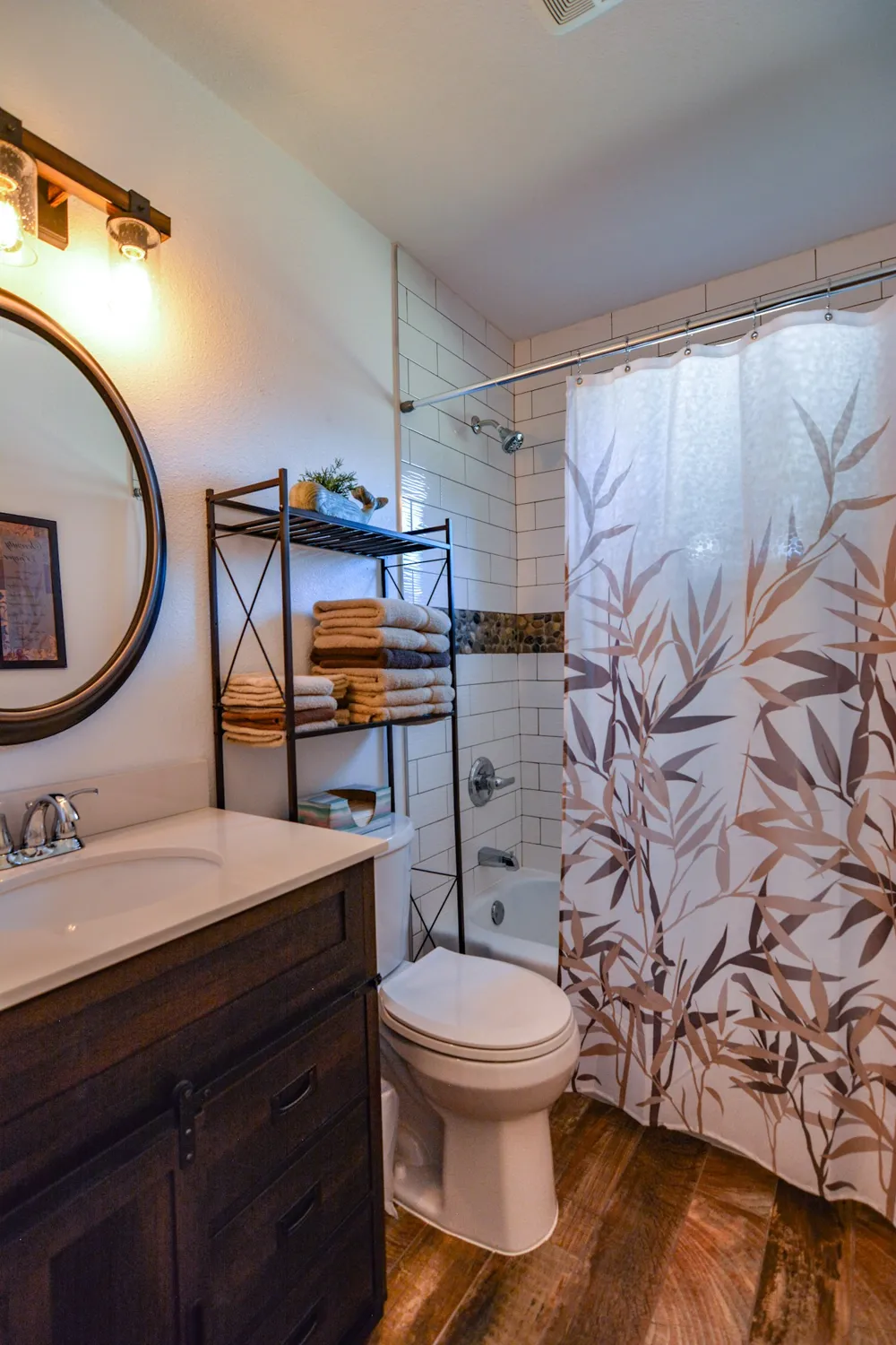 1207 Lynnwood Drive Cleburne, TX 76033