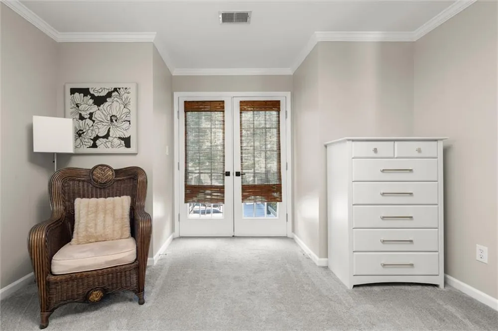 512 Old Field Cove Woodstock, GA 30189