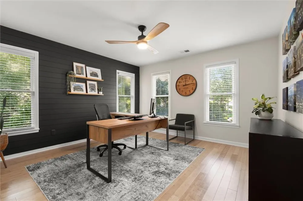 512 Old Field Cove Woodstock, GA 30189