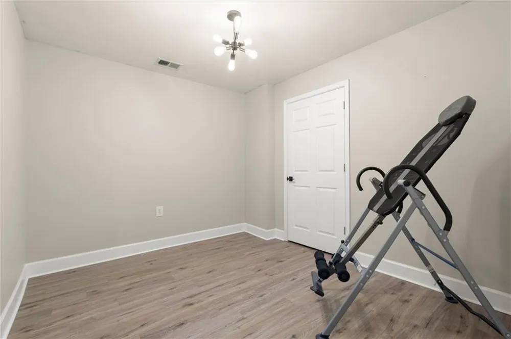 512 Old Field Cove Woodstock, GA 30189