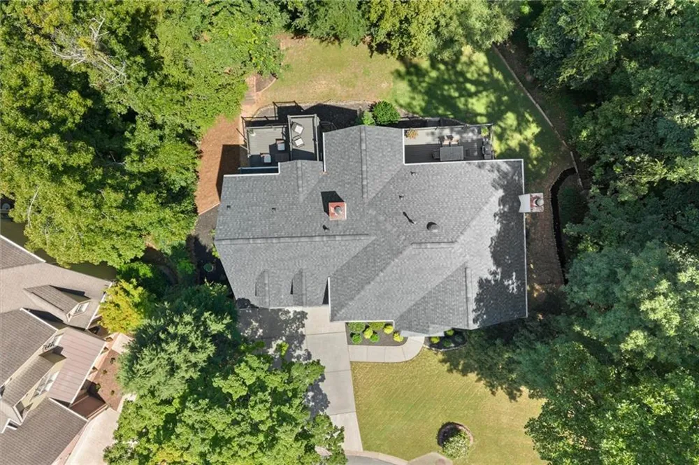 512 Old Field Cove Woodstock, GA 30189