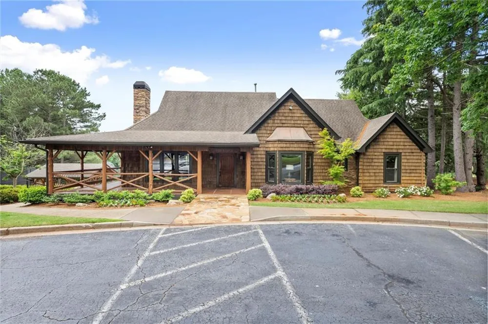 512 Old Field Cove Woodstock, GA 30189