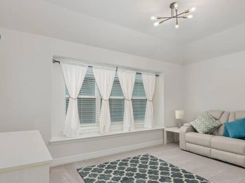 10048 Gold Finch Run Magnolia, TX 77354
