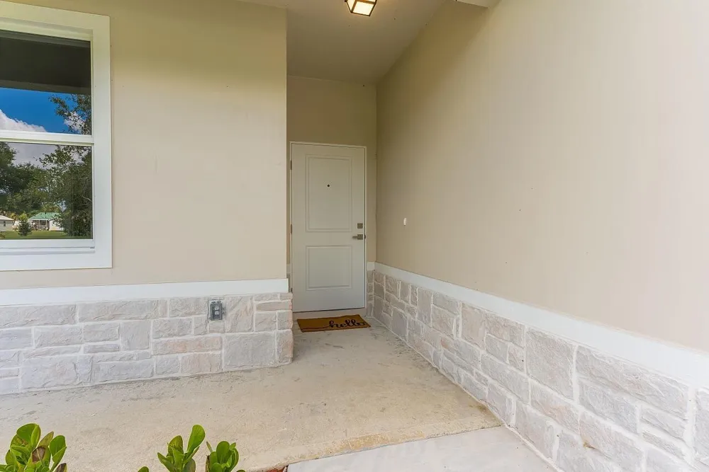 8526 102ND COURT Vero Beach, FL 32967