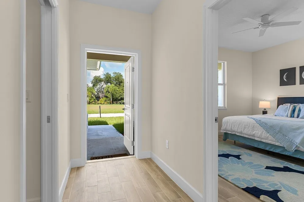 8526 102ND COURT Vero Beach, FL 32967