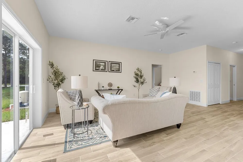 8526 102ND COURT Vero Beach, FL 32967