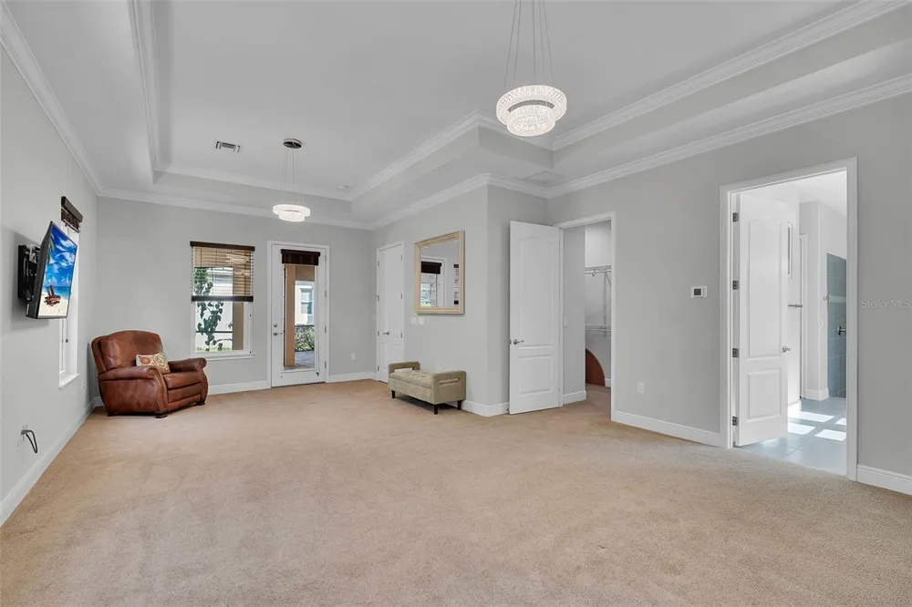 10310 EASTWOOD DRIVE Bradenton, FL 34211