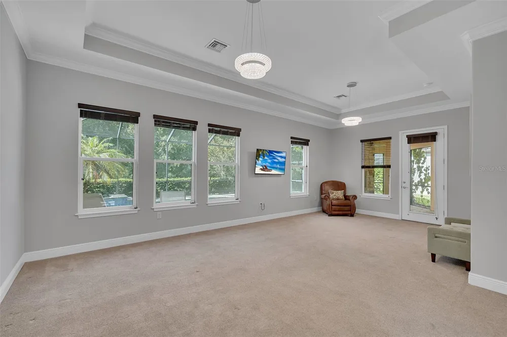 10310 EASTWOOD DRIVE Bradenton, FL 34211