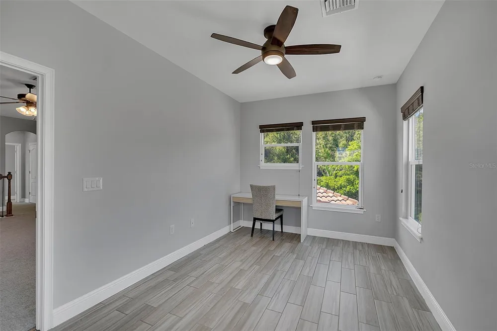 10310 EASTWOOD DRIVE Bradenton, FL 34211