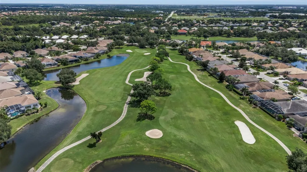 10310 EASTWOOD DRIVE Bradenton, FL 34211