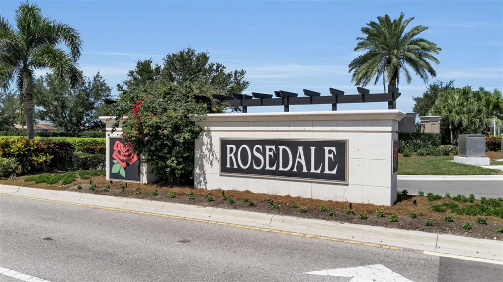 10310 EASTWOOD DRIVE Bradenton, FL 34211
