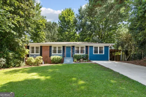 3272 Scarlett LN