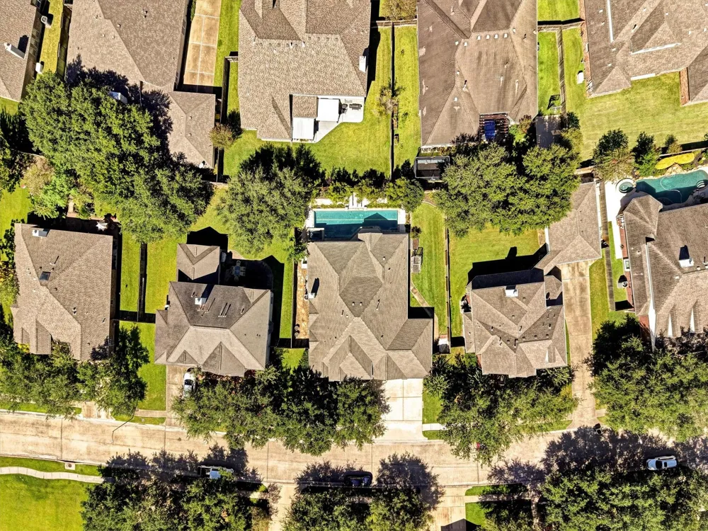 2911 Amber Hill Trail Pearland, TX 77581