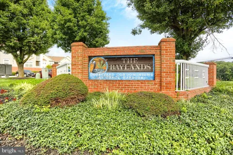 110 BAYLAND DRIVE #E
