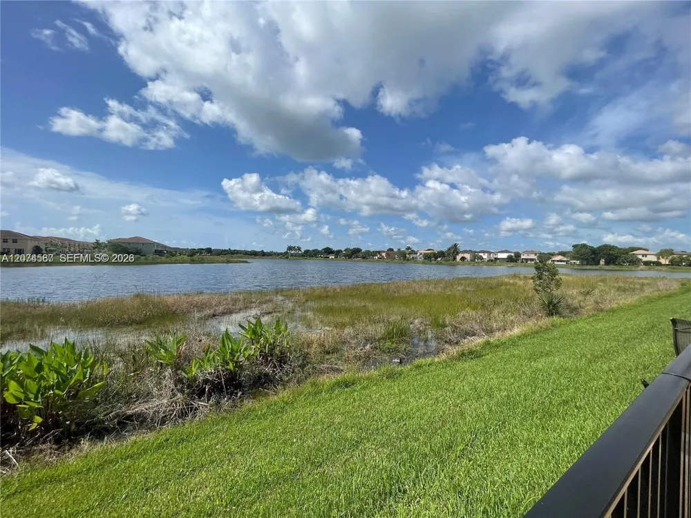 2346 SE 12th Ct Homestead, FL 33035