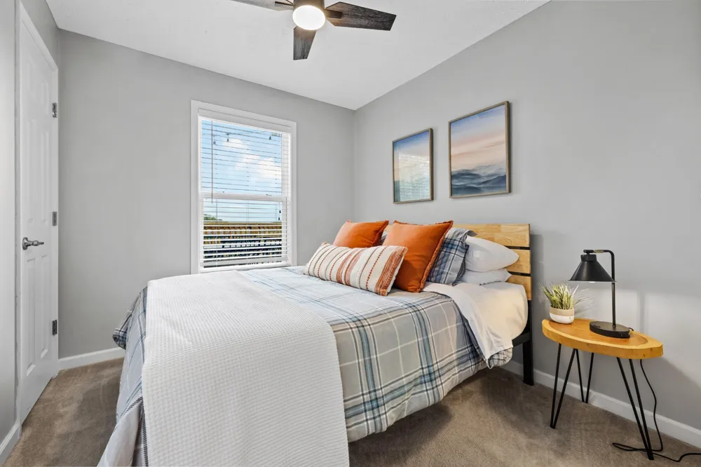350 Williamson Cir Smithville, TN 37166