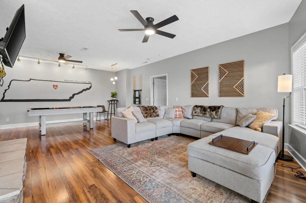 350 Williamson Cir Smithville, TN 37166