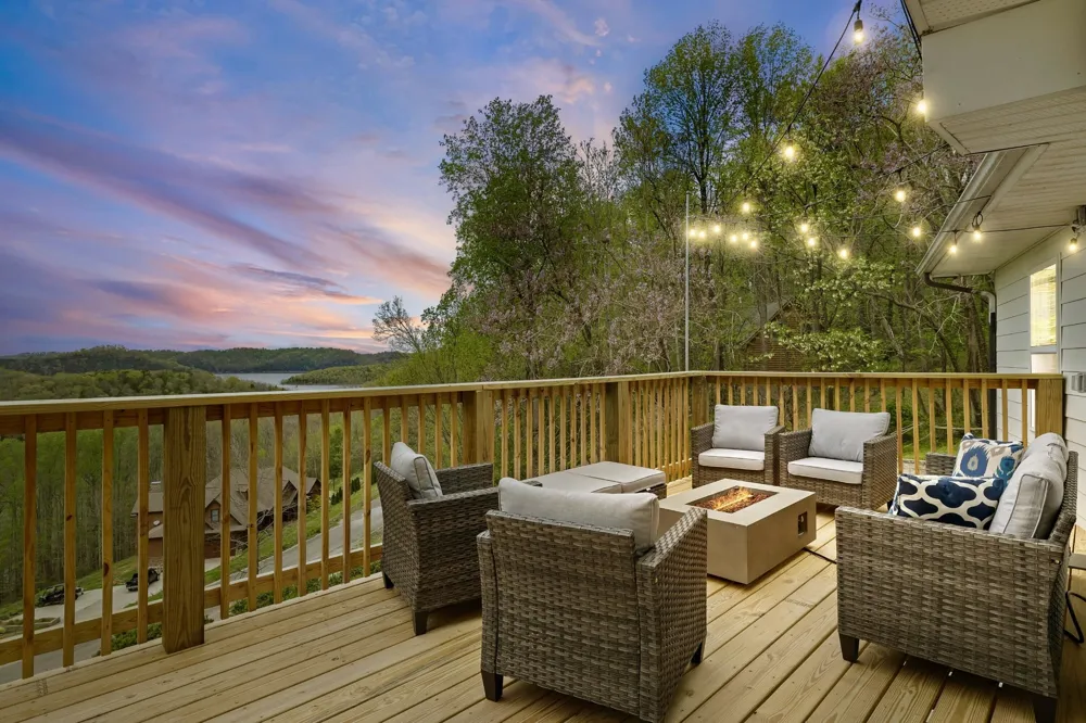 350 Williamson Cir Smithville, TN 37166