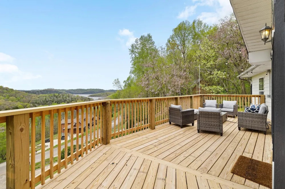 350 Williamson Cir Smithville, TN 37166