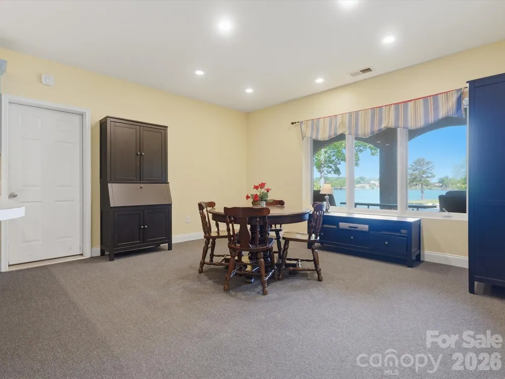 154 Quail Hollow Drive Kings Mountain, NC 28086