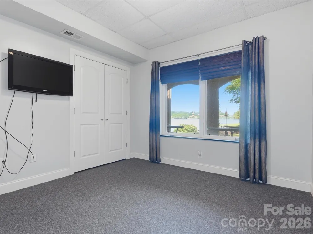 154 Quail Hollow Drive Kings Mountain, NC 28086