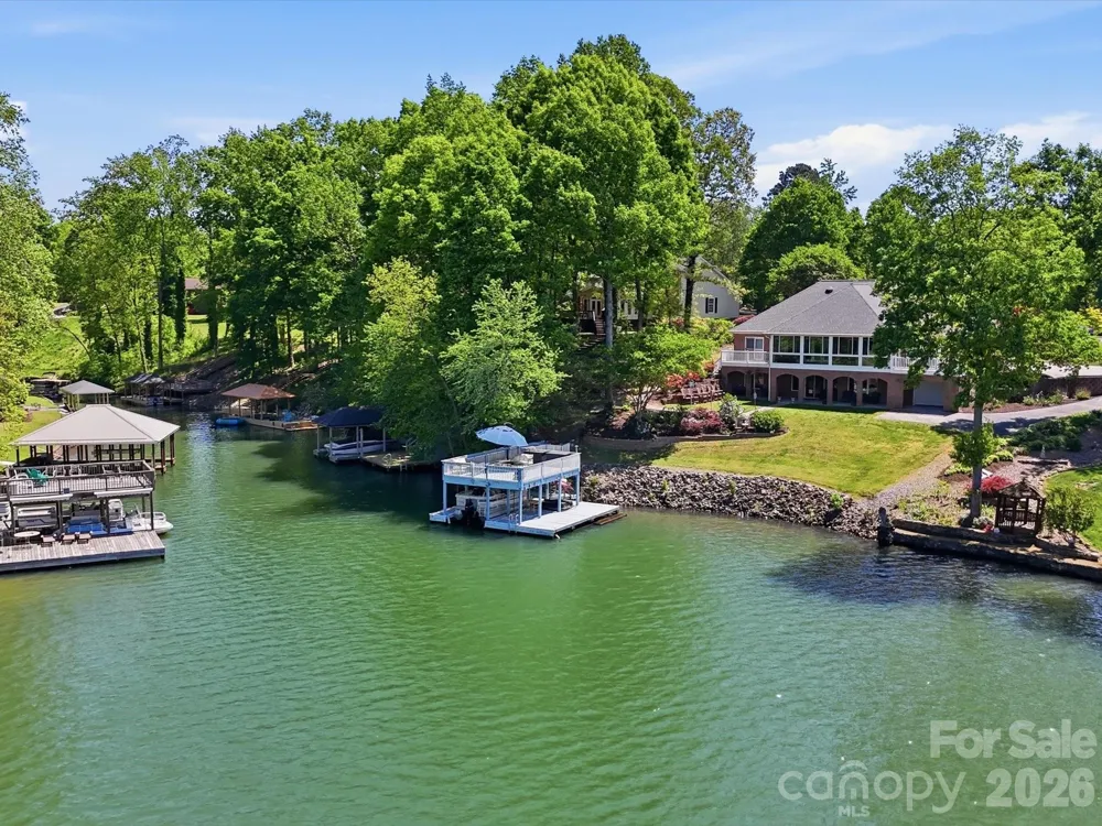 154 Quail Hollow Drive Kings Mountain, NC 28086