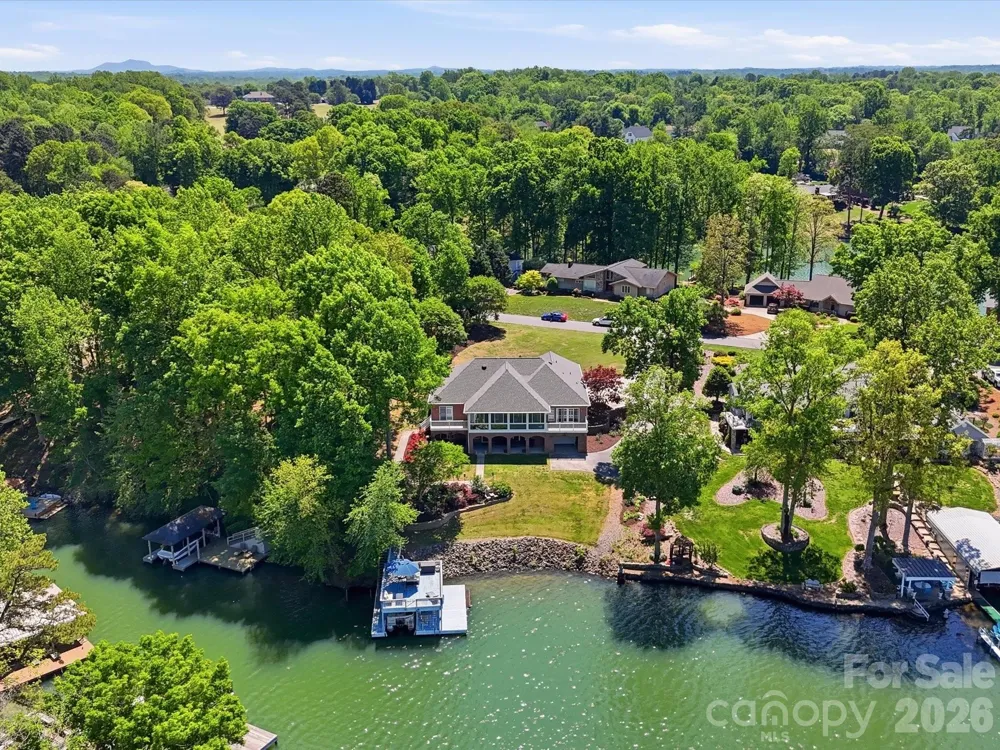 154 Quail Hollow Drive Kings Mountain, NC 28086
