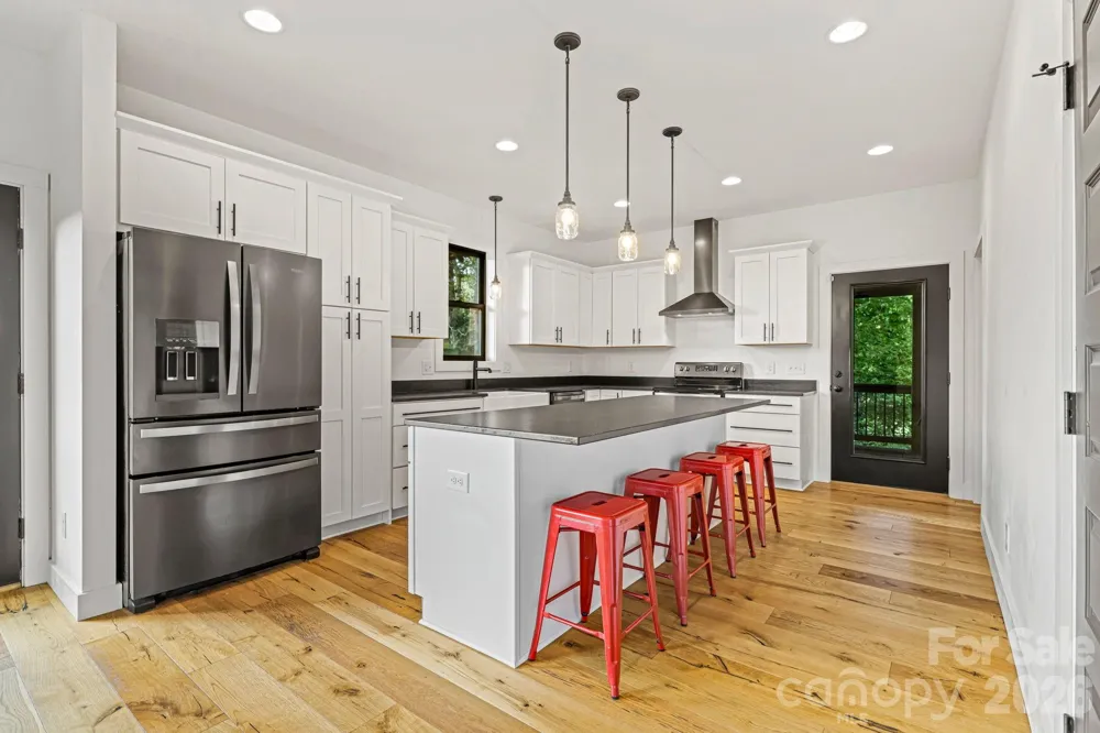 340 Porter Creek Drive Franklin, NC 28734