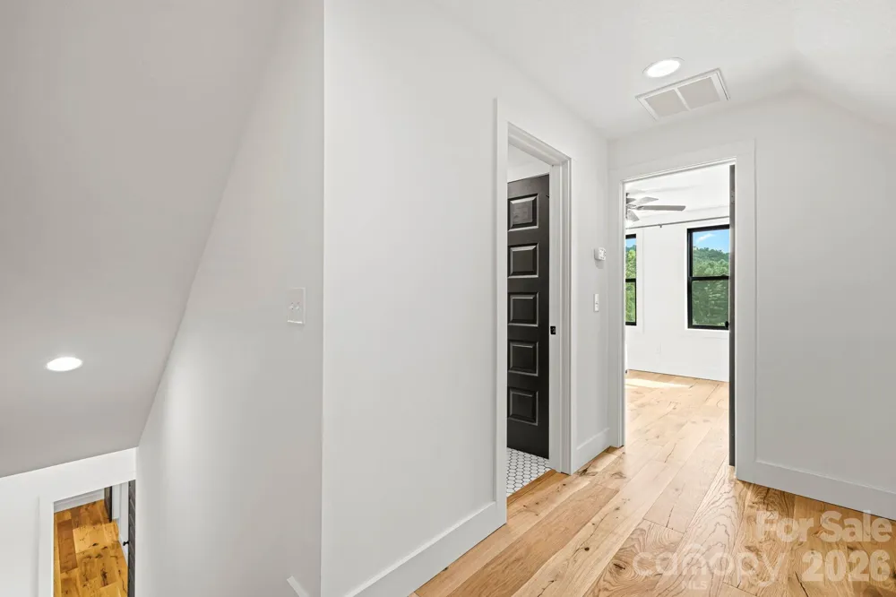 340 Porter Creek Drive Franklin, NC 28734